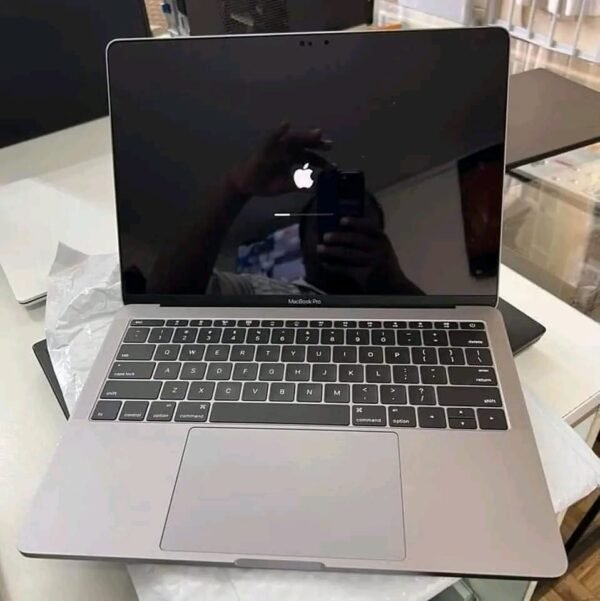 MACBOOK PRO 2016 CORE i5, 8GB RAM, 256GB SSD - Image 3